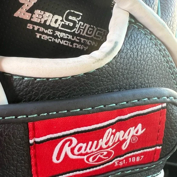 NWOT Rawlings left handed fast pitch softball glove - Picture 13 of 14